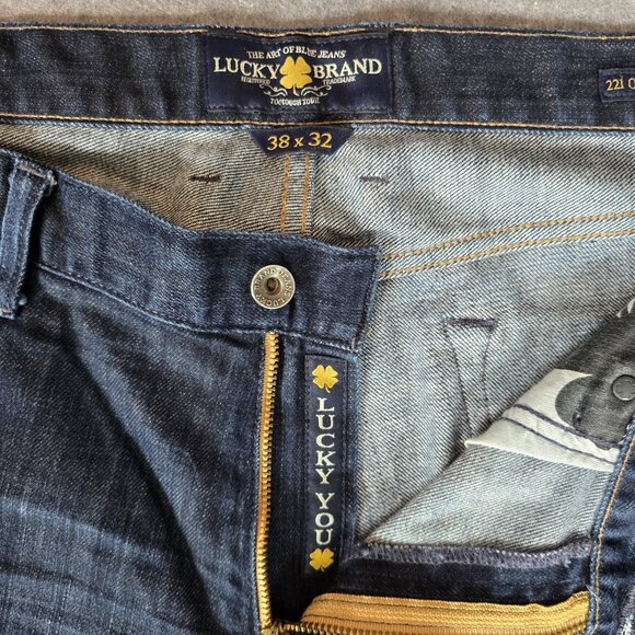 Lucky Brand Jeans 221 Original Straight Dark Denim Size 38 x 32 - Picture 4 of 11